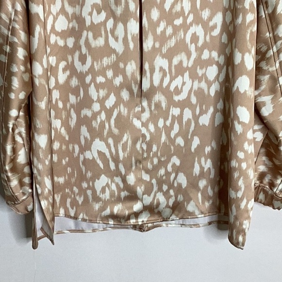 Black Label by Chico's Printed Tan/Cream Blouse/Shirt/Top in Size Large - Picture 8 of 13